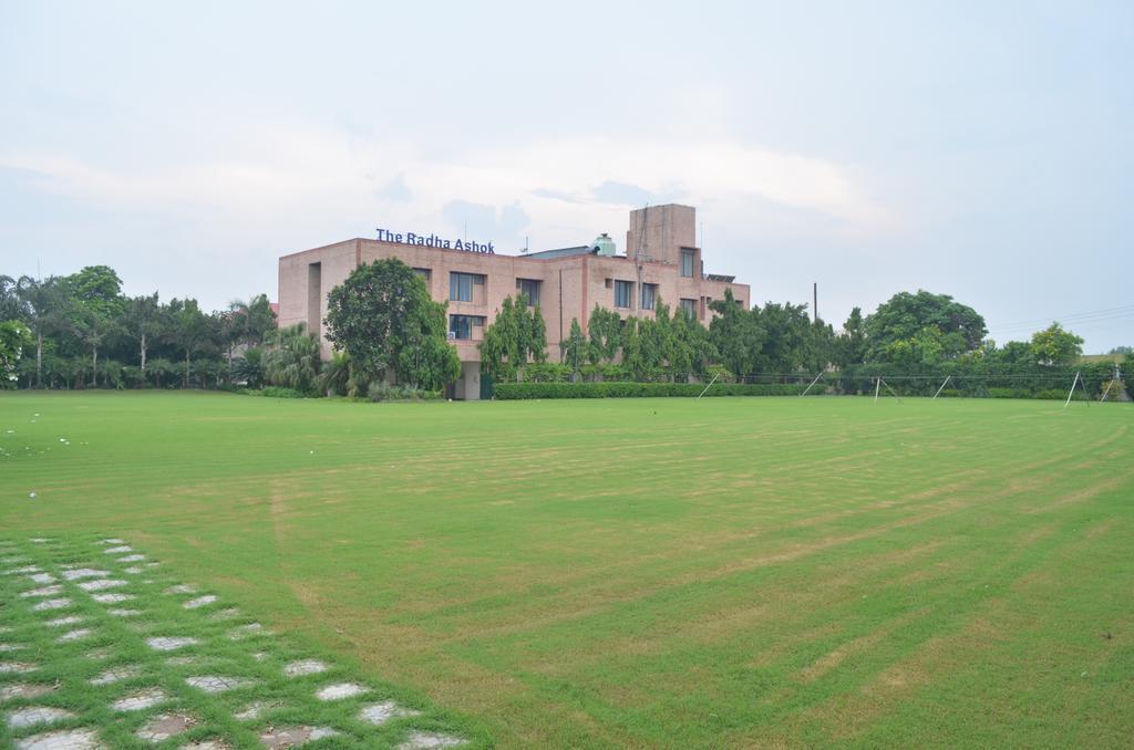 The Radha Ashok Hotel Mathura Exterior photo